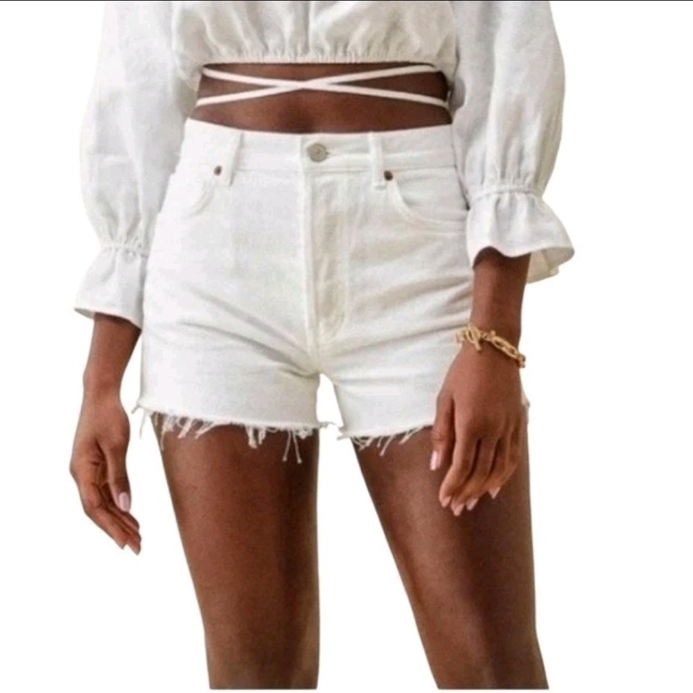 Reformation Organic Boho Chic Relaxed Jean Shorts Off White Size 31/38" Western